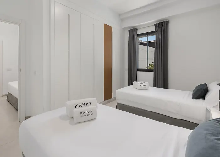 Karat Presidencial Villa *