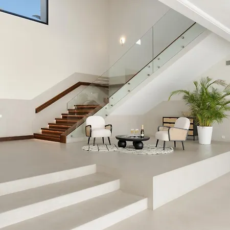 Villa Karat Presidencial *